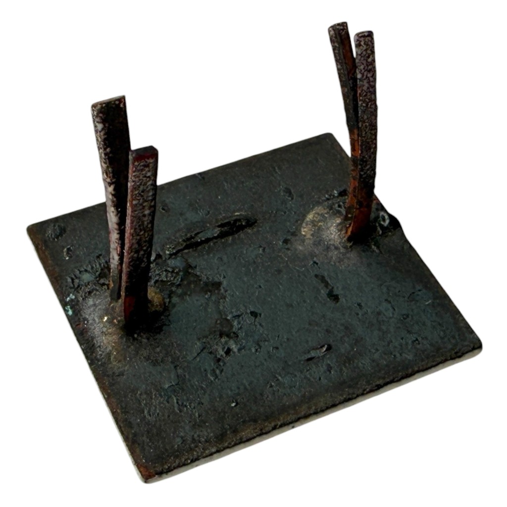 Original Pre 1940 Nederlandsche Roode Kruis visor cap insignia - Image 2