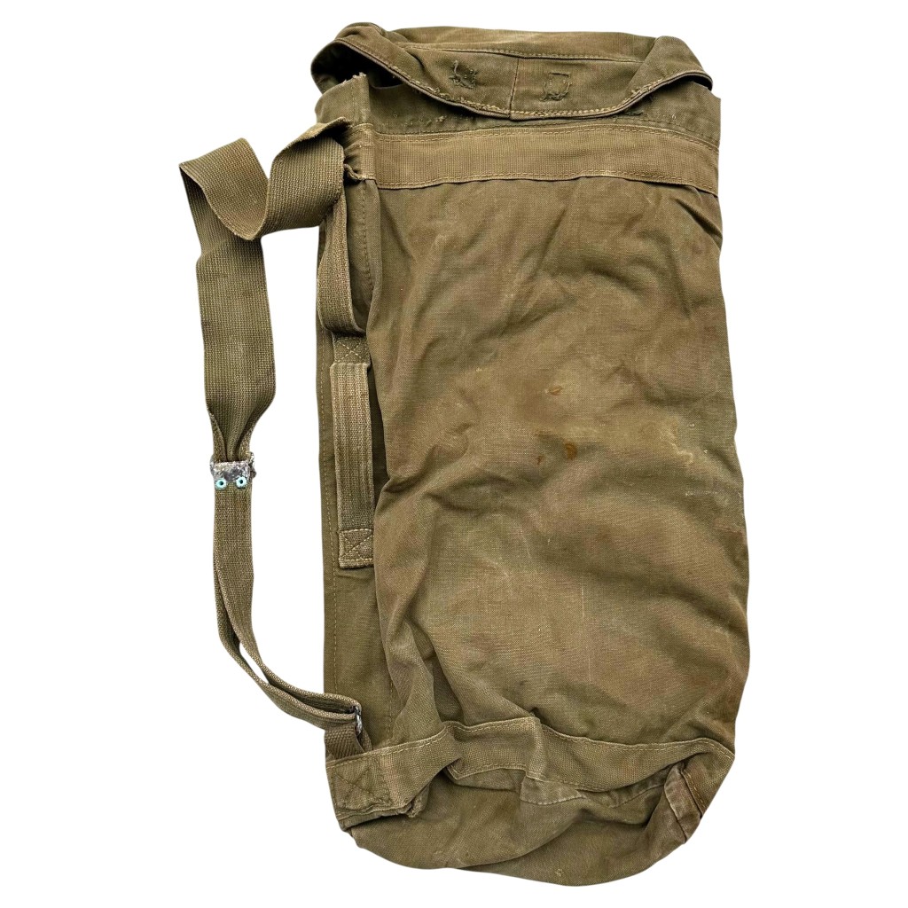 Original WWII US army M6 bazooka bag 1944 - Image 2