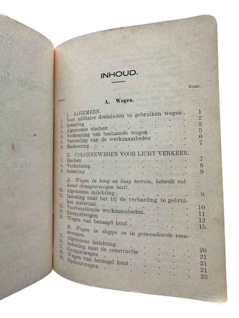 Original Pre 1940 Dutch army manual “Voorschrift Inrichten Stellingen” Part III Roads and Bridges dating from 1934. - Image 4