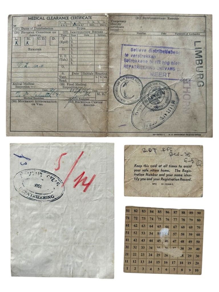 Original Allied set of A.E.F. D.P. registration and repatriation documents 1945 issued to Jan Tijgeler from Vlaardingen - Image 2