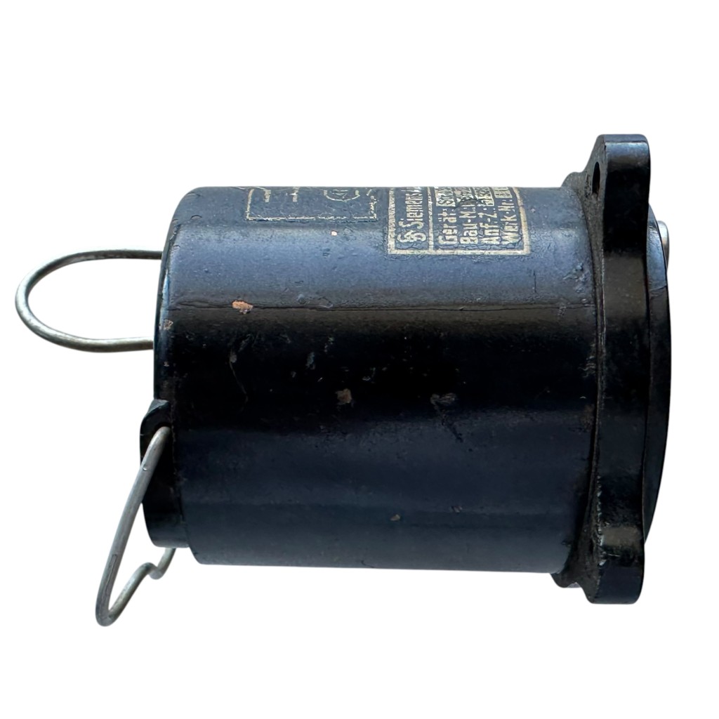 Original WWII German Luftwaffe temperature gauge FL 20343