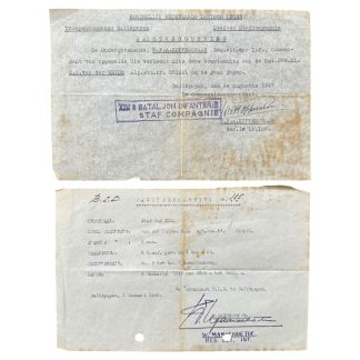 Originele KNIL jachtvergunningen uit Balikpapan 1947-1948 van XIV Bataljon Infanterie met stempels en handtekeningen.