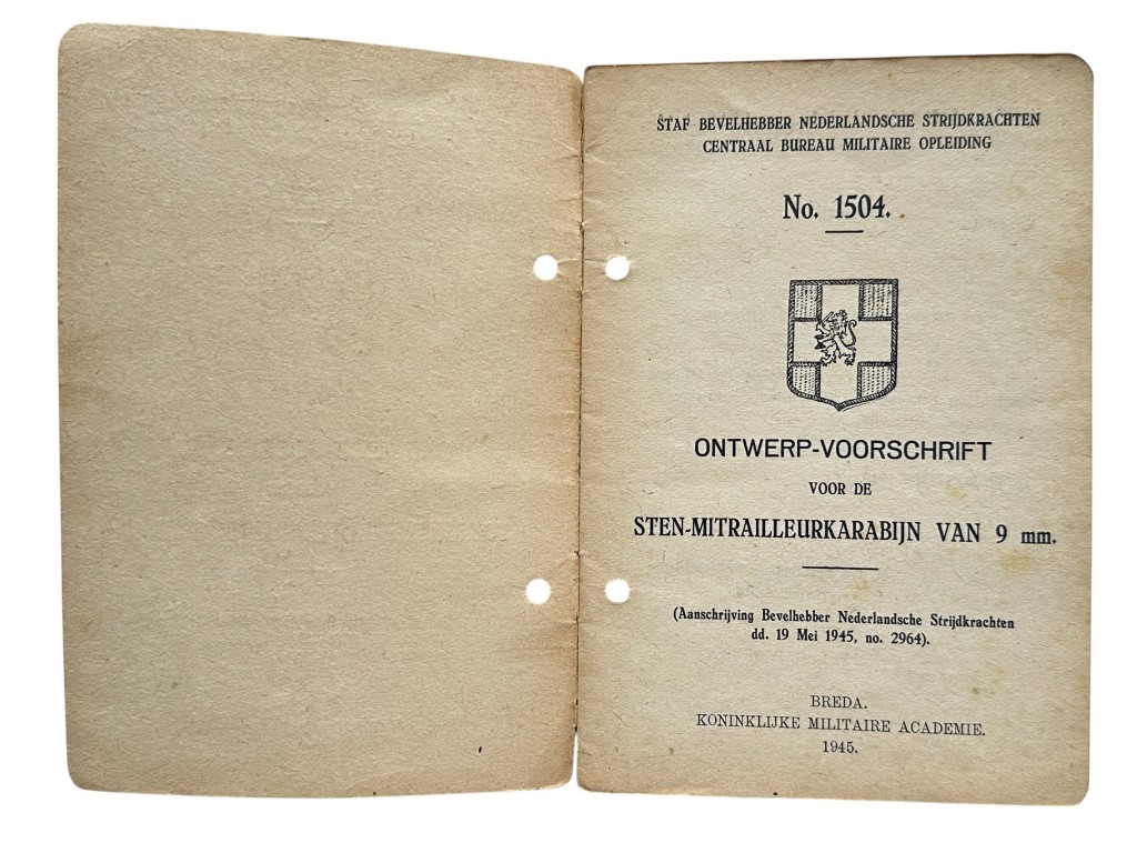 Original 1945 Dutch military instruction manual for the 9 mm STEN submachine carbine