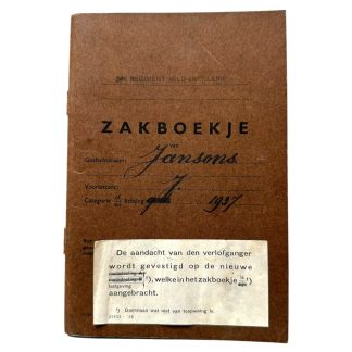 Origineel Nederlands leger zakboekje 2e Regiment Veld-Artillerie 1937 mobilisatie Den Haag pre 1940 militair document.