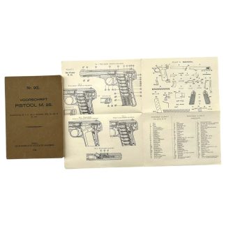 Origineel Nederlands leger voorschrift FN Pistool M25 met technische poster uit 1933 van de Koninklijke Militaire Academie in Breda.