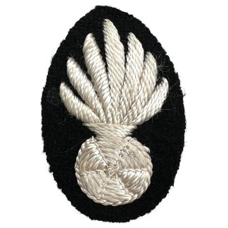 Original WWII Dutch Schalkhaar Politie - Staatspolitie cloth visor cap insignia