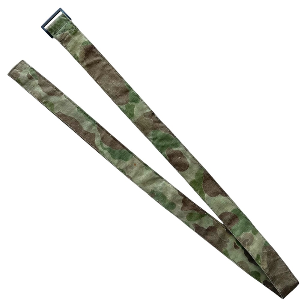 Original 1945-1949 Dutch East Indies Para Commando coverall camouflage belt