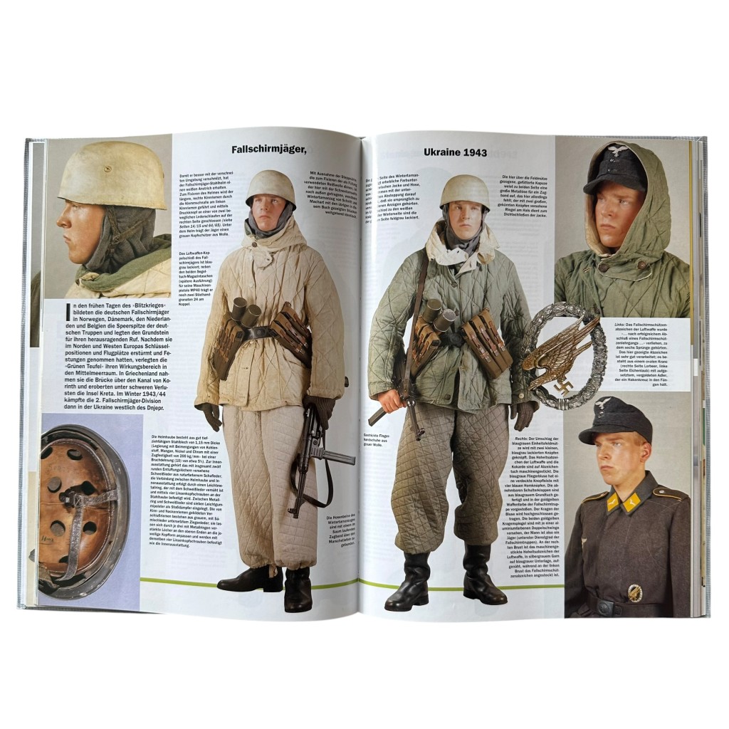 Reference book 'Deutsche Uniformen 1939–1945' by Jean de Lagarde