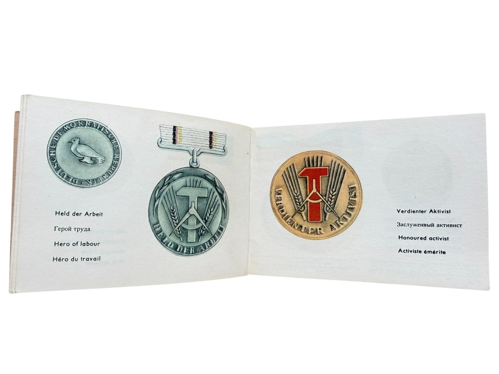 Original early DDR brochure titled ‘Medaillen und Abzeichen’ issued in 1951 by the Deutsche Demokratische Republik - Image 5