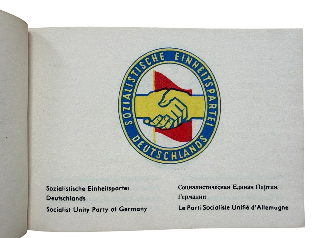 Original early DDR brochure titled ‘Medaillen und Abzeichen’ issued in 1951 by the Deutsche Demokratische Republik - Image 7