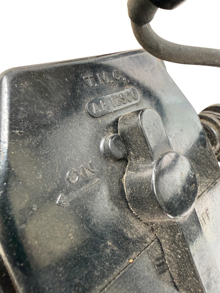 Original WWII US Navy MKII helmet with communication set - Image 12
