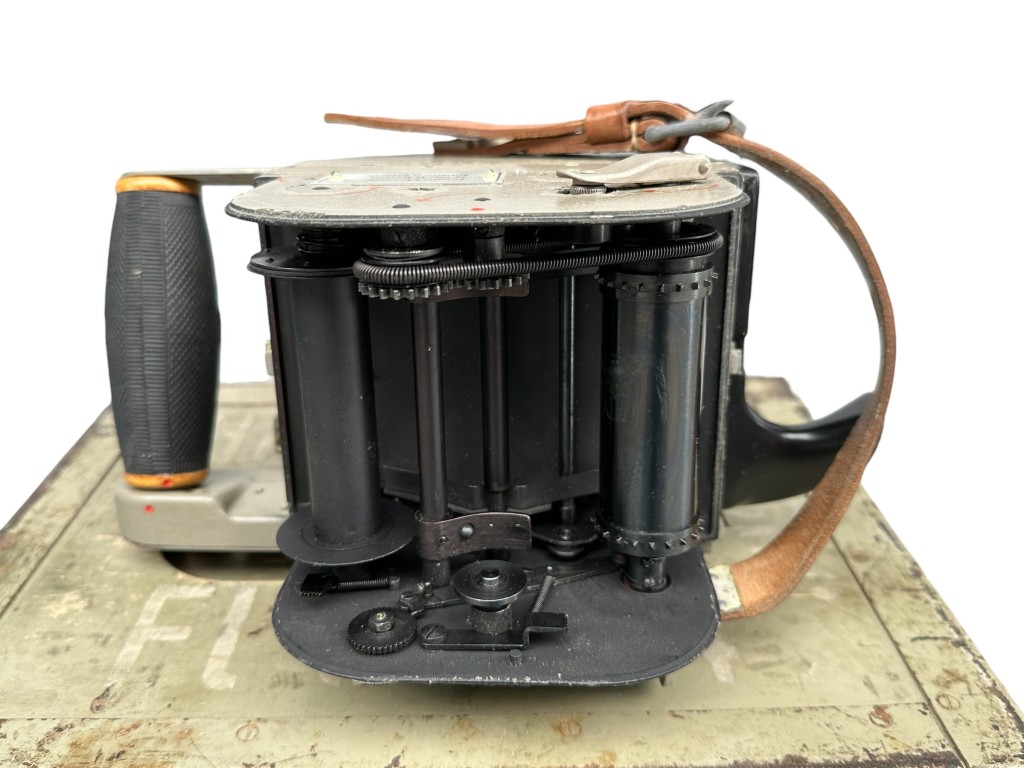 Original WWII German Luftwaffe Handkammer Hk 12.5/7x9 aerial reconnaissance camera in box - Image 18