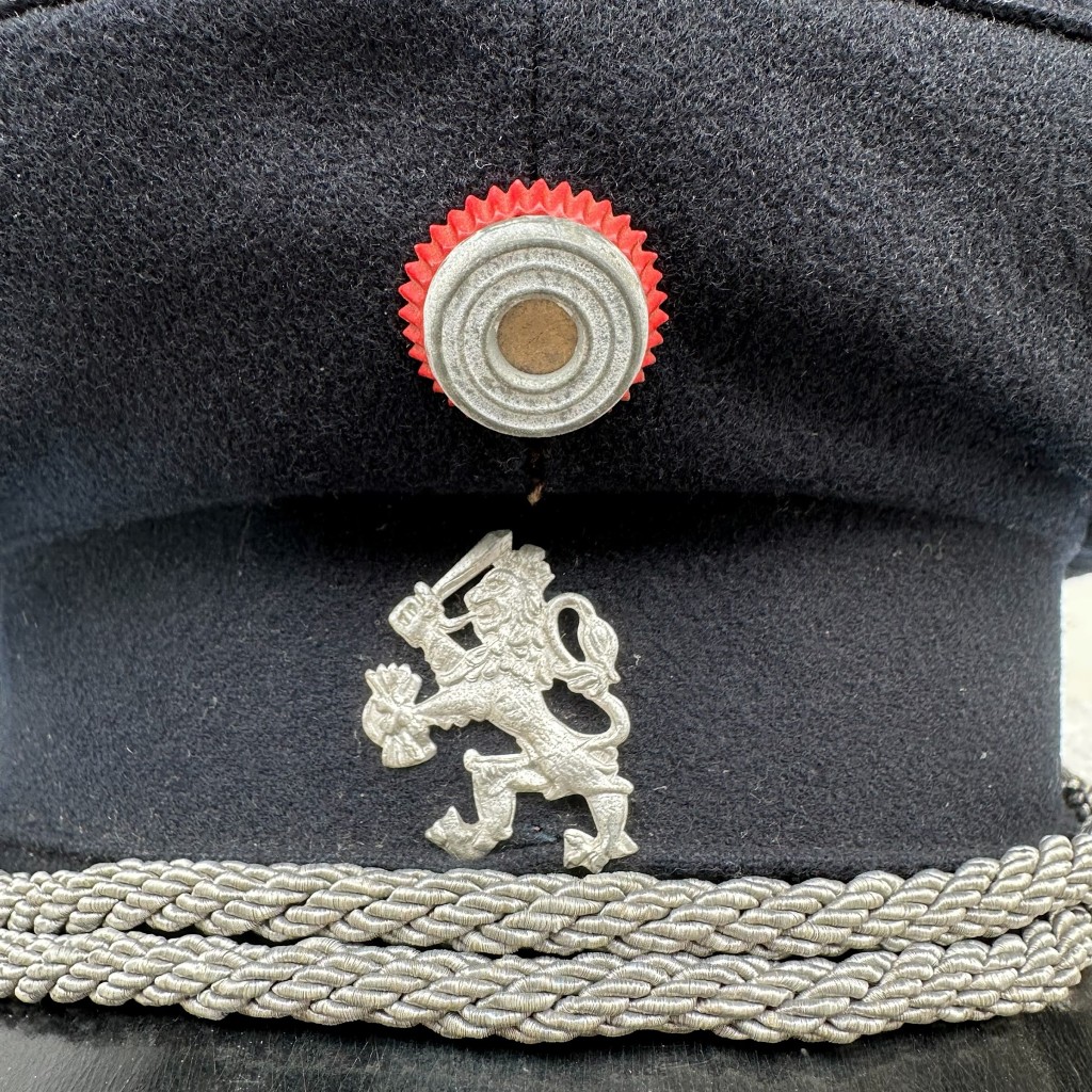 Original WWII Dutch Staatspolitie - Schalkhaar Politie officers visor cap