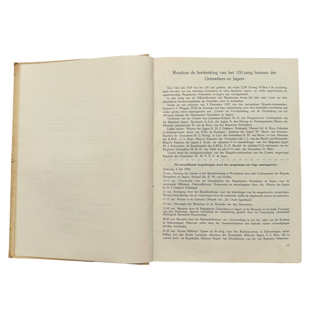 Original Pre 1940 Dutch military commemorative volume titled "Gedenkboek Grenadiers en Jagers 1929-1939", compiled by A.A. Schwing, Captain of the Jagers - Image 4