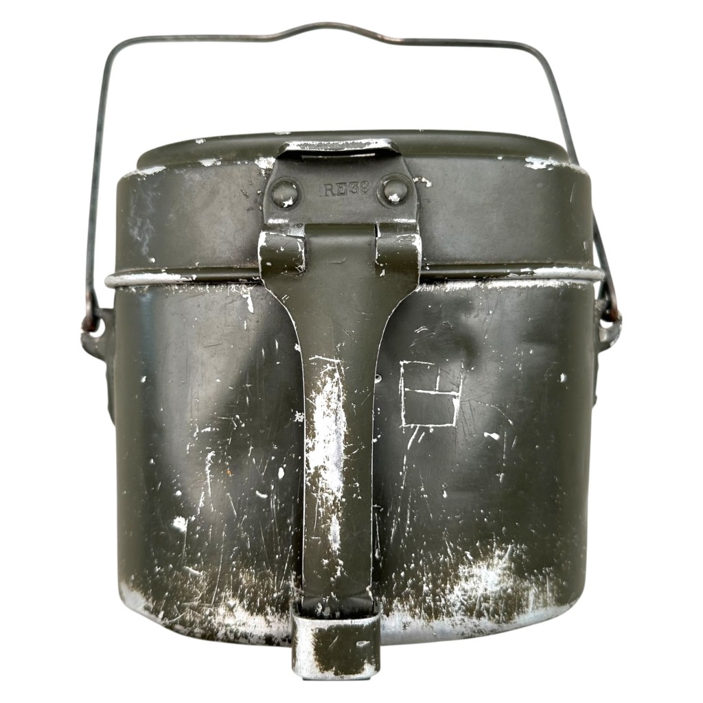 Original WWII German M31 mess kit