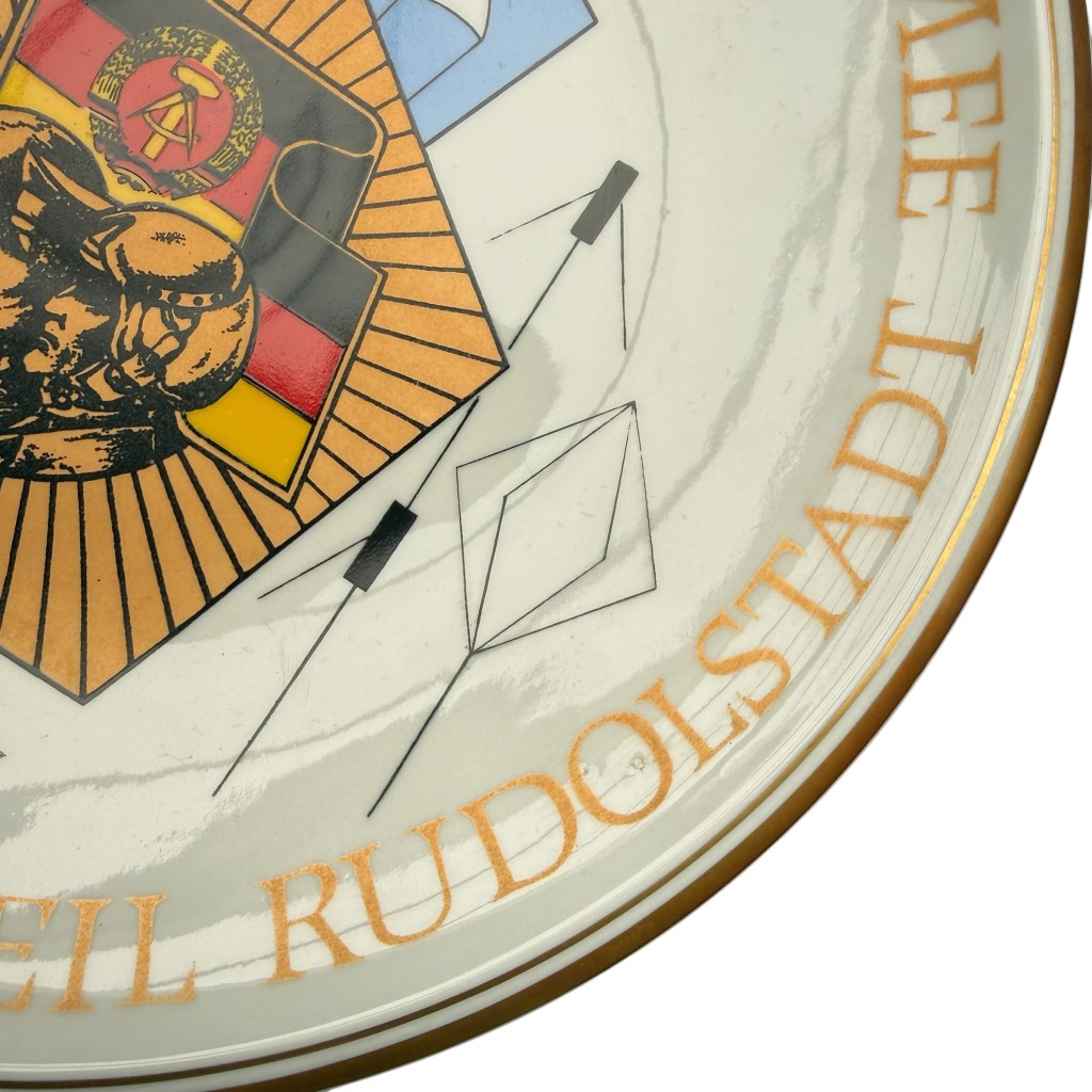 Original DDR NVA porcelain wall plate of the National People's Army (NVA) of the German Democratic Republic originating from Erich Honecker - Image 3