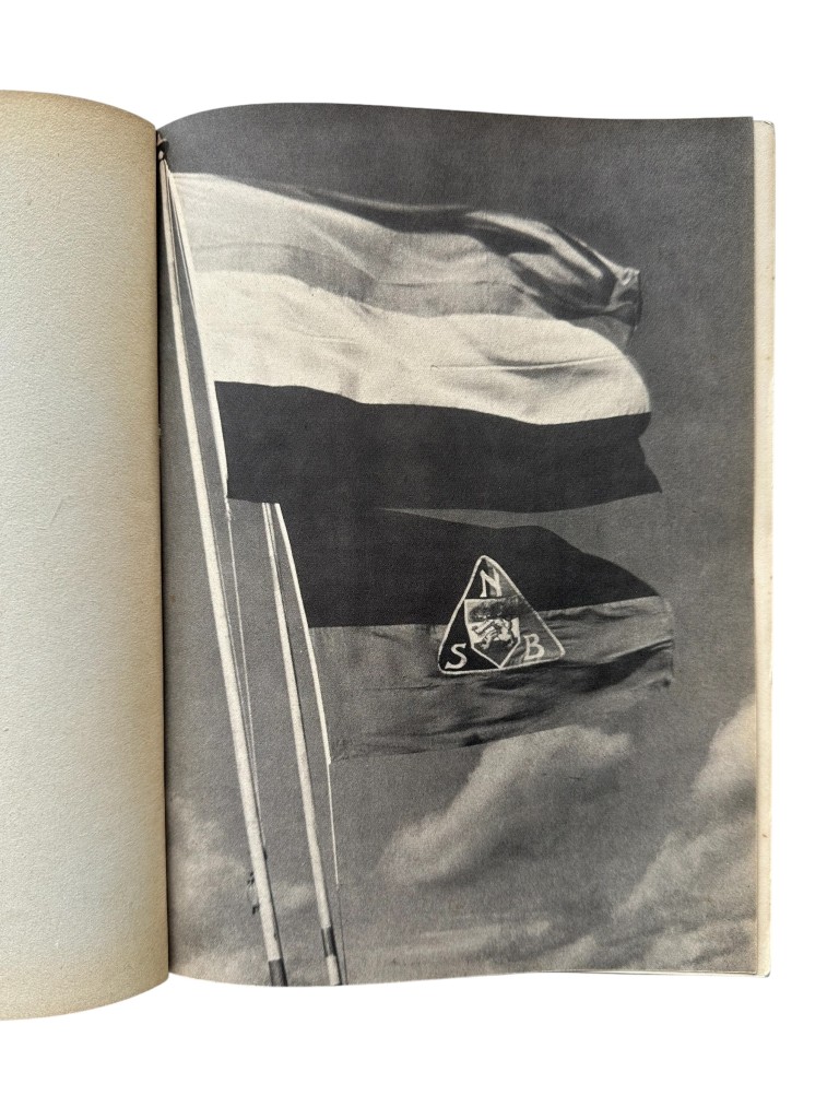 Original 1941 Dutch NSB book 'Voor Volk en Vaderland' - Image 5