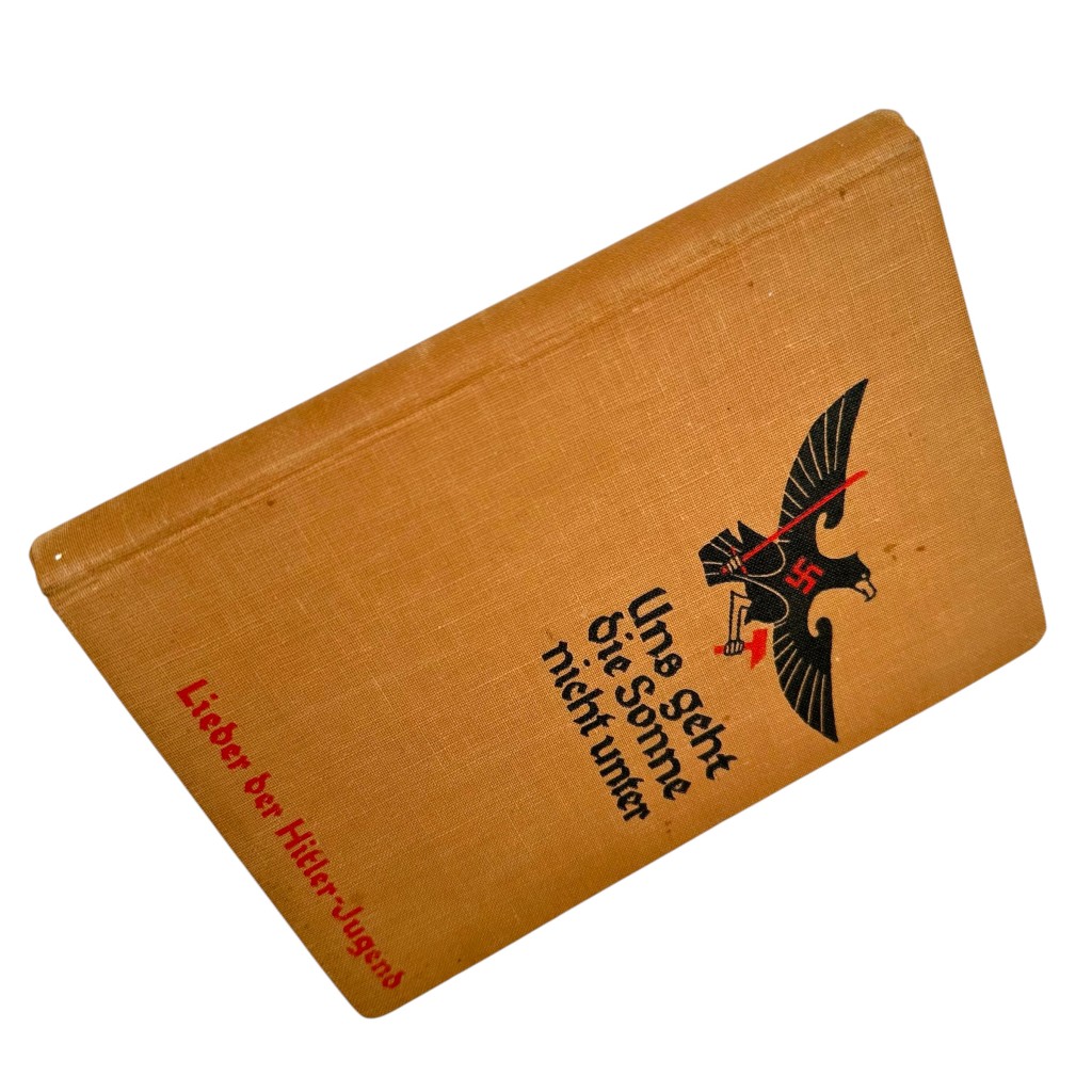 Original 1934 German Hitler Youth songbook titled 'Uns geht die Sonne nicht unter' - Image 2