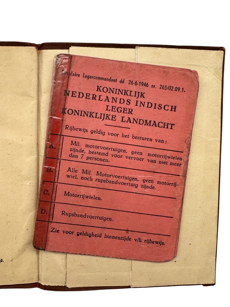 Original 1945-1949 Dutch KNIL Service Book and drivers licence Eskadron Pantserwagen - Image 6