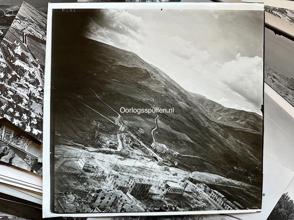 Original WWII collection of Allied aerial reconnaissance photographs featuring bombing missions, reconnaissance flights and target analysis over Italy - Image 8