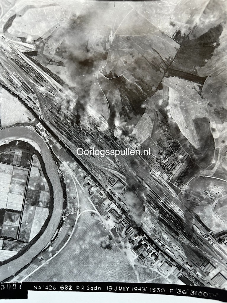 Original WWII collection of Allied aerial reconnaissance photographs featuring bombing missions, reconnaissance flights and target analysis over Italy - Image 14