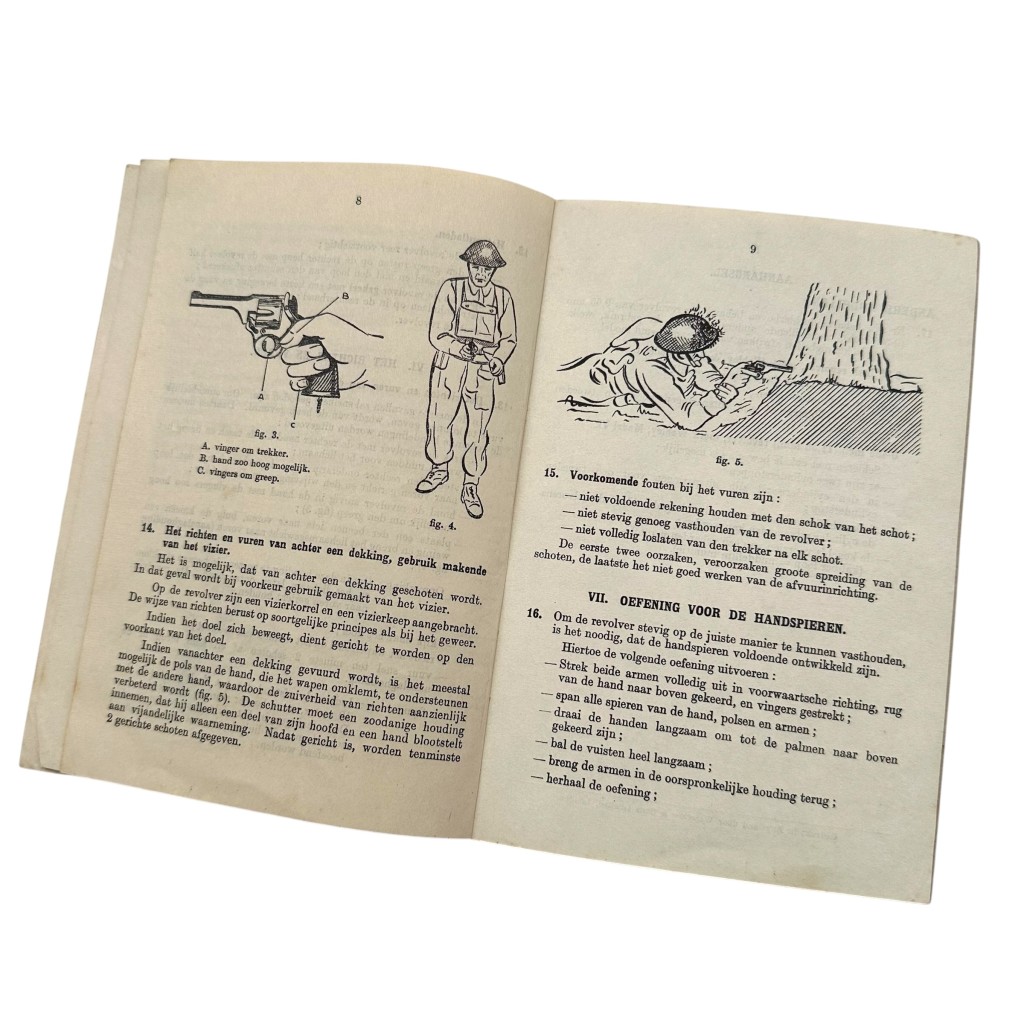 Original WWII Dutch army (London 1943) manual Revolver van 9,65 mm - Image 7