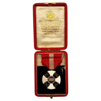 Original Knight's Cross of the Order of the Crown of Italy from the period of the Kingdom of Italy in case