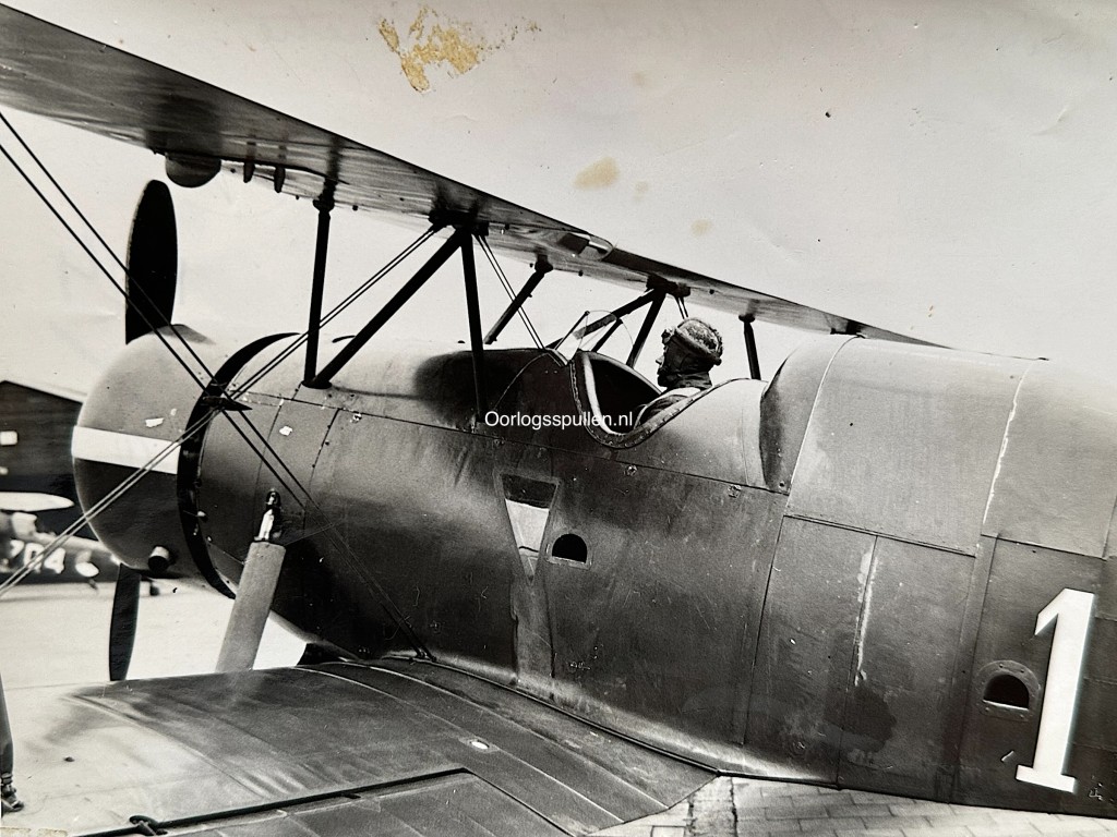 Originele pre-1940 Nederlandse Luchtvaart Afdeling foto blindvlieginstructie militair tweedekker vliegtuig historische luchtvaart verzamelaars