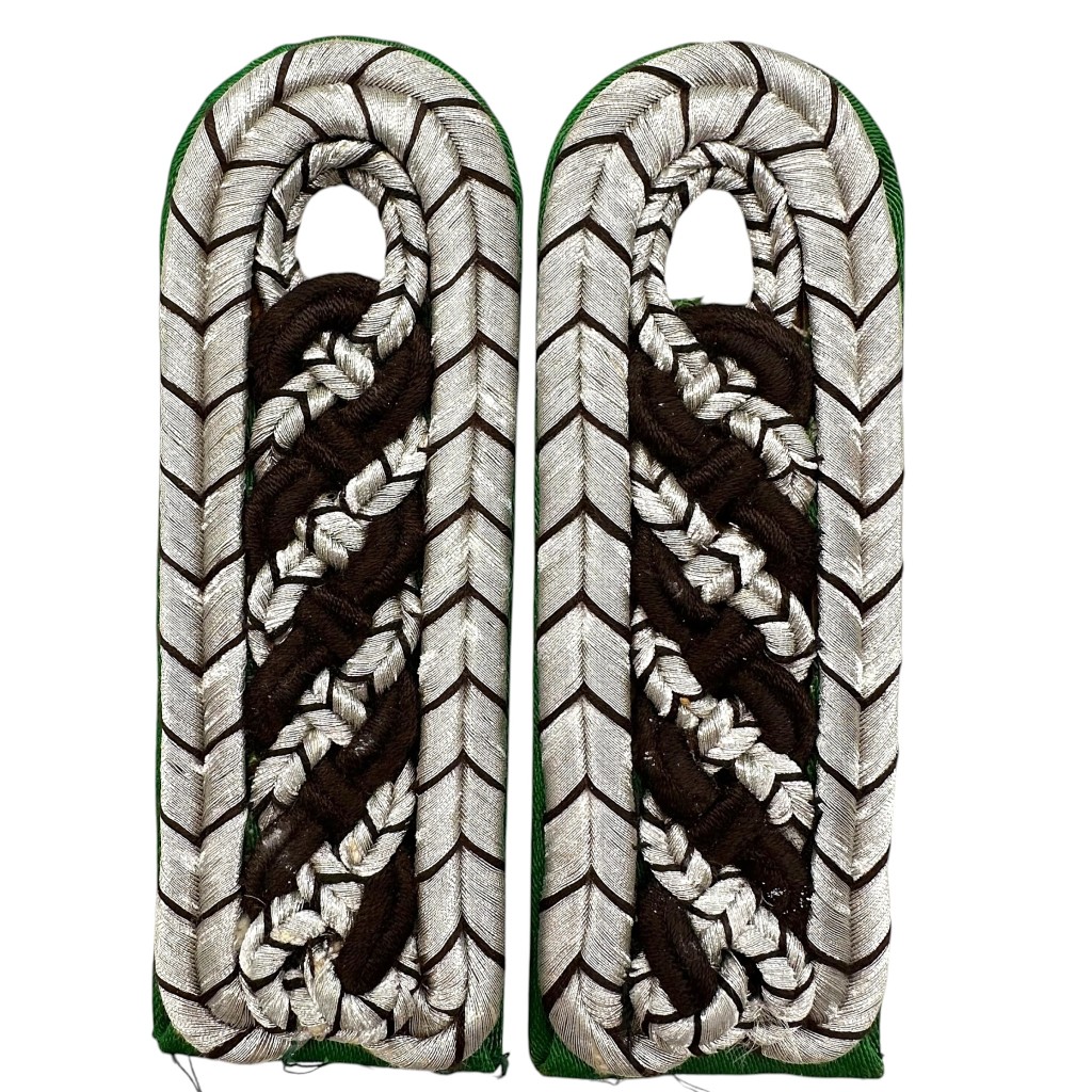 Original WWII German Polizei 'Meister der Schutzpolizei' shoulder boards