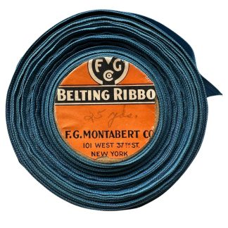Original WWII US Medal of Honor medal ribbon on its original factory roll