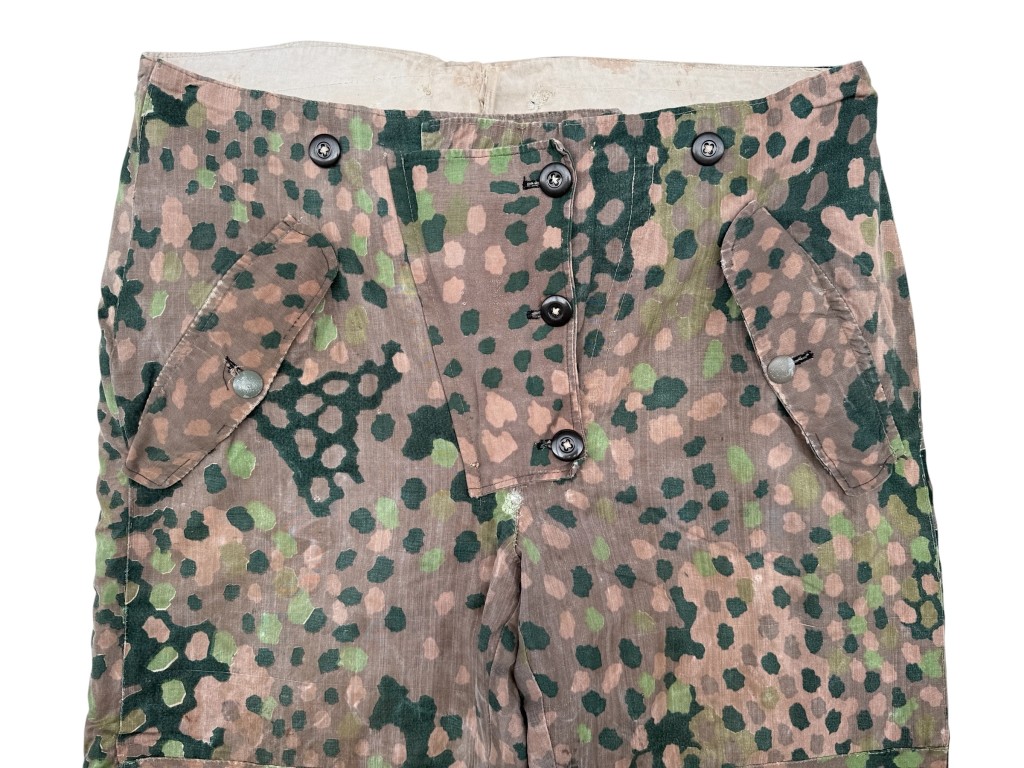 Original WWII German Waffen-SS reversible winter Erbsentarnmuster Wendetarnhose camouflage trousers - Image 2