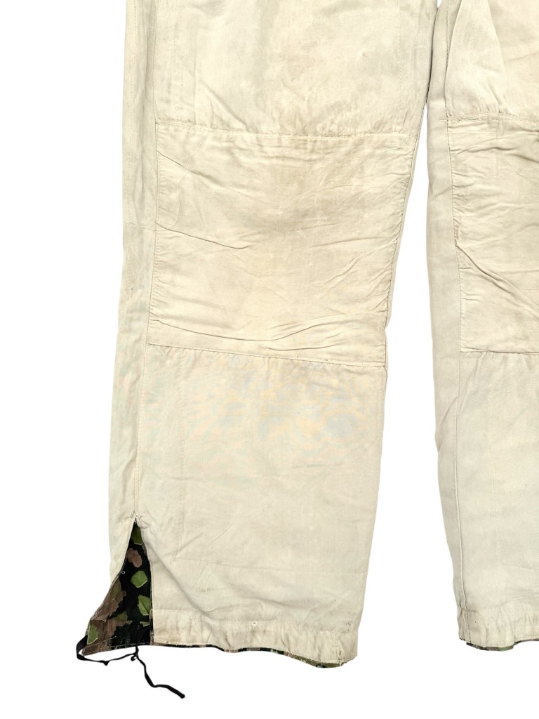 Original WWII German Waffen-SS reversible winter Erbsentarnmuster Wendetarnhose camouflage trousers - Image 23