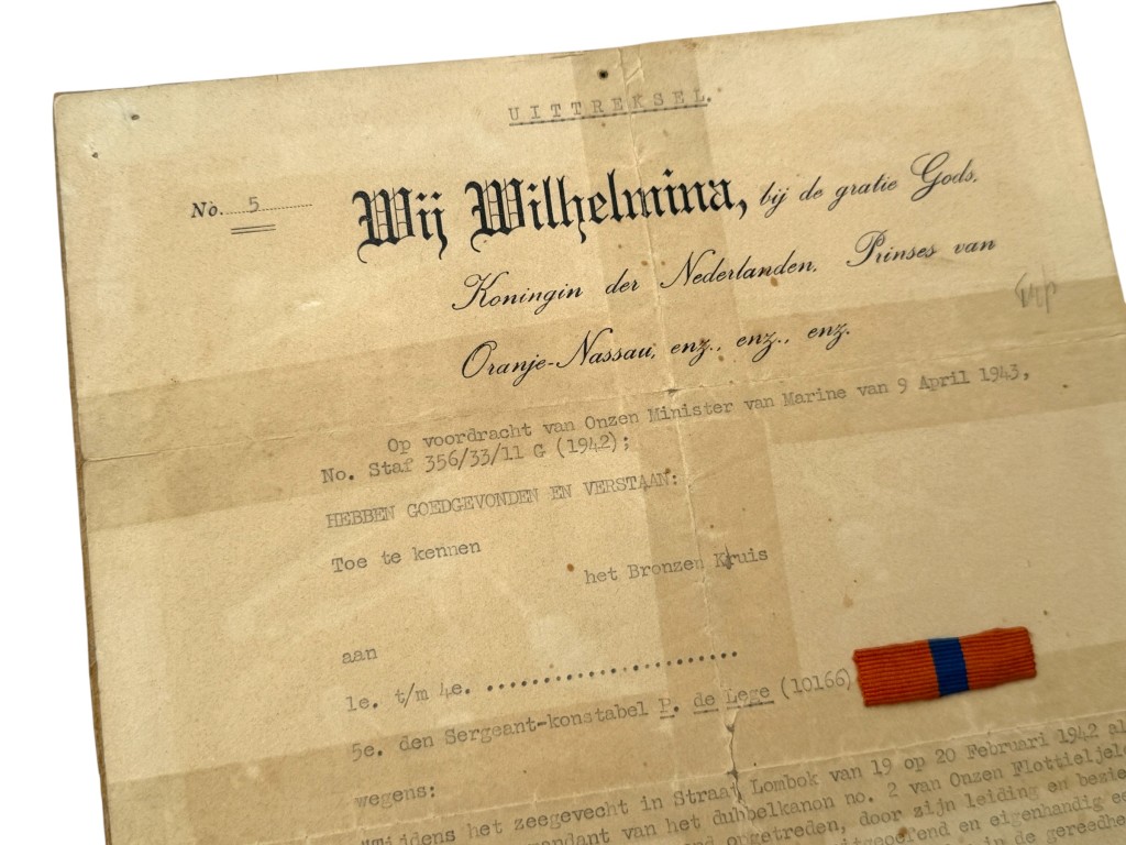 Original WWII Dutch Bronze Cross Award Document – Battle of Badung Strait 1942 – P. de Lege - Image 2