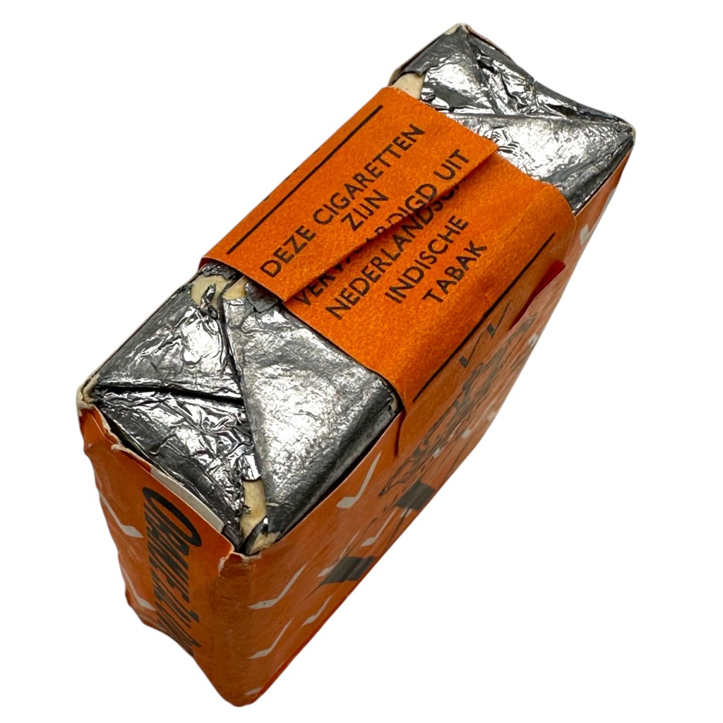 Original WWII Dutch Cigarette Pack Dropped by Allied Aircraft - Oranje zal Overwinnen 1941 - Image 3