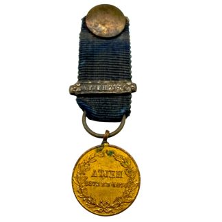 Originele Nederlandse Atjeh medaille 1873-1874 miniatuur Kraton-medaille met ATJEH 73-74 gesp Nederlands-Indië militaire onderscheiding