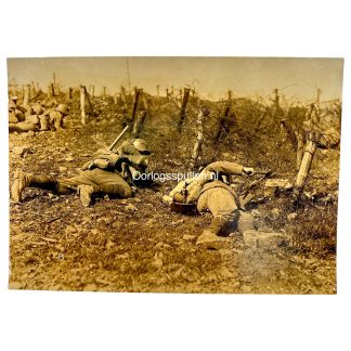 Original WWI German Army photo Sturmtruppen cutting barbed wire obstacles during assault training at the French front First World War.