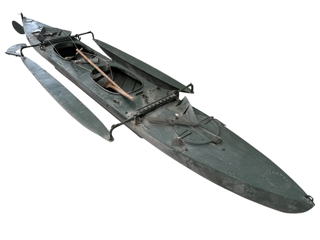 Extreem zeldzame originele WWII Britse Mk VII Cockleshell Canoe Special Forces Birma COPP SBS met outriggers peddels roeren pompen en stempels