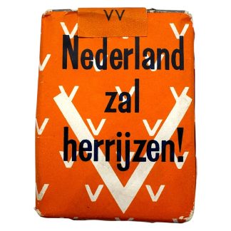 Origineel WWII Nederlands sigarettenpakje afgeworpen uit geallieerde vliegtuigen Oranje zal overwinnen Nederland zal herrijzen 1941