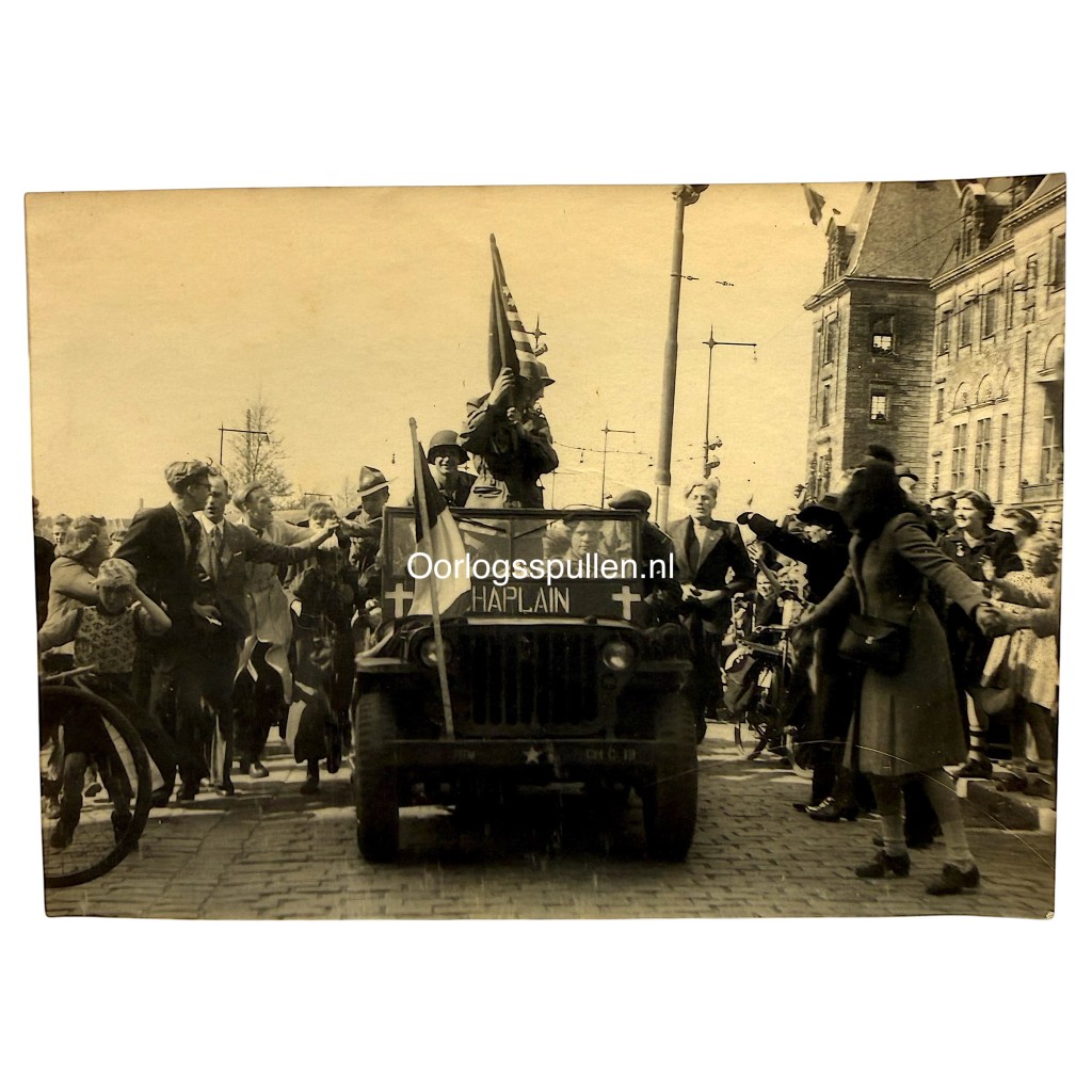 Original WWII Dutch NBS Liberation photo US Army Jeep Chaplain Coolsingel Rotterdam 1945