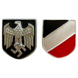 Original WWII German WH tropical pith helmet shields