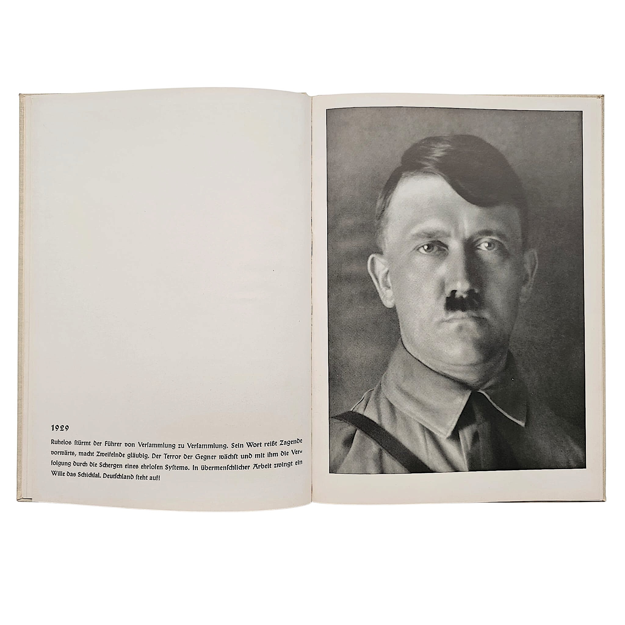 Original WWII German 'Das Antlitz des Führers' Heinrich Hoffmann Adolf Hitler Photo Book 1939