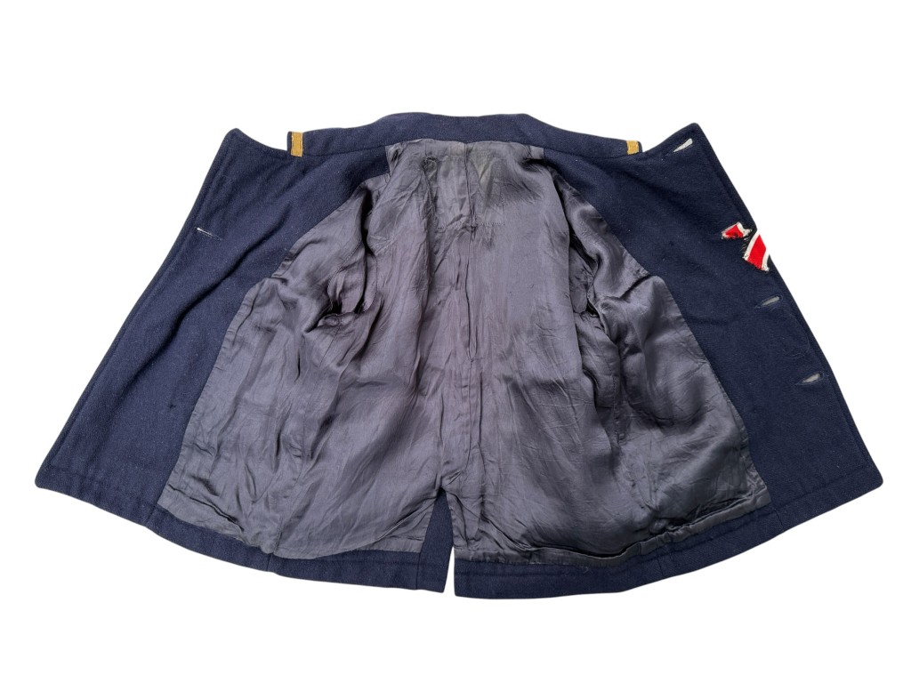 Original WWII German Kriegsmarine Child’s ‘Colani’ Uniform Jacket with shoes and bust - Afbeelding 12
