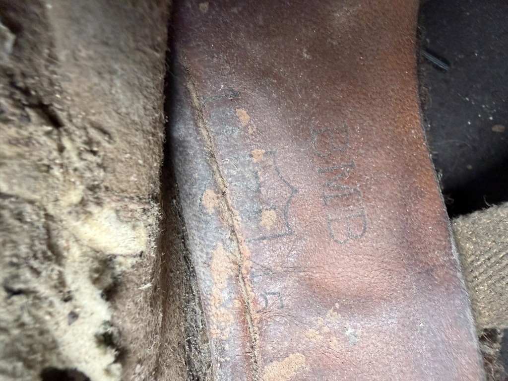 Original WWII British Dispatch Rider Helmet 1945 – Rotterdam Attic Find - Image 6