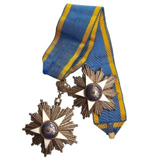 Original Egyptian Order of the Nile Grand Cross set 1920–1940 by Lattes Cairo with breast star, sash and badge Kingdom of Egypt.