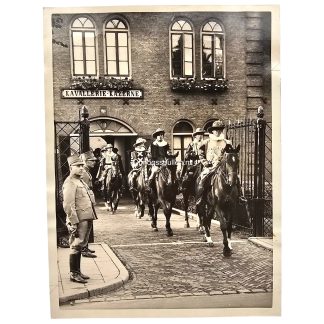Original 1939 Dutch Army Cavalry Photo – Birth of Princess Irene – Kavallerie-Kazerne