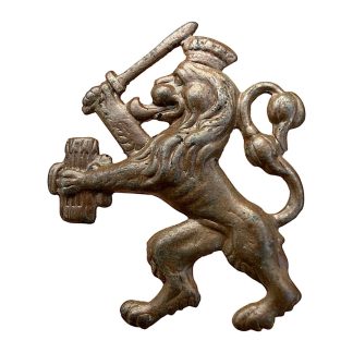 Origineel Pre 1940 Nederlands leger metalen leeuw kepie embleem met Rijksleeuw zwaard en pijlenbundel vooroorlogse Nederlandse militaria.