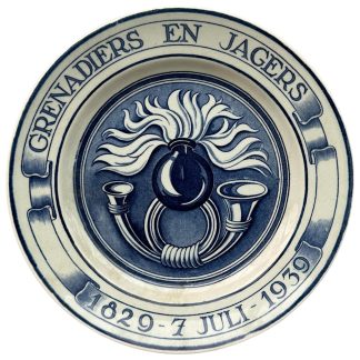 Original Pre-WWII Dutch Army Grenadiers and Jagers Commemorative Plate 1829-1939 De Sphinx Maastricht