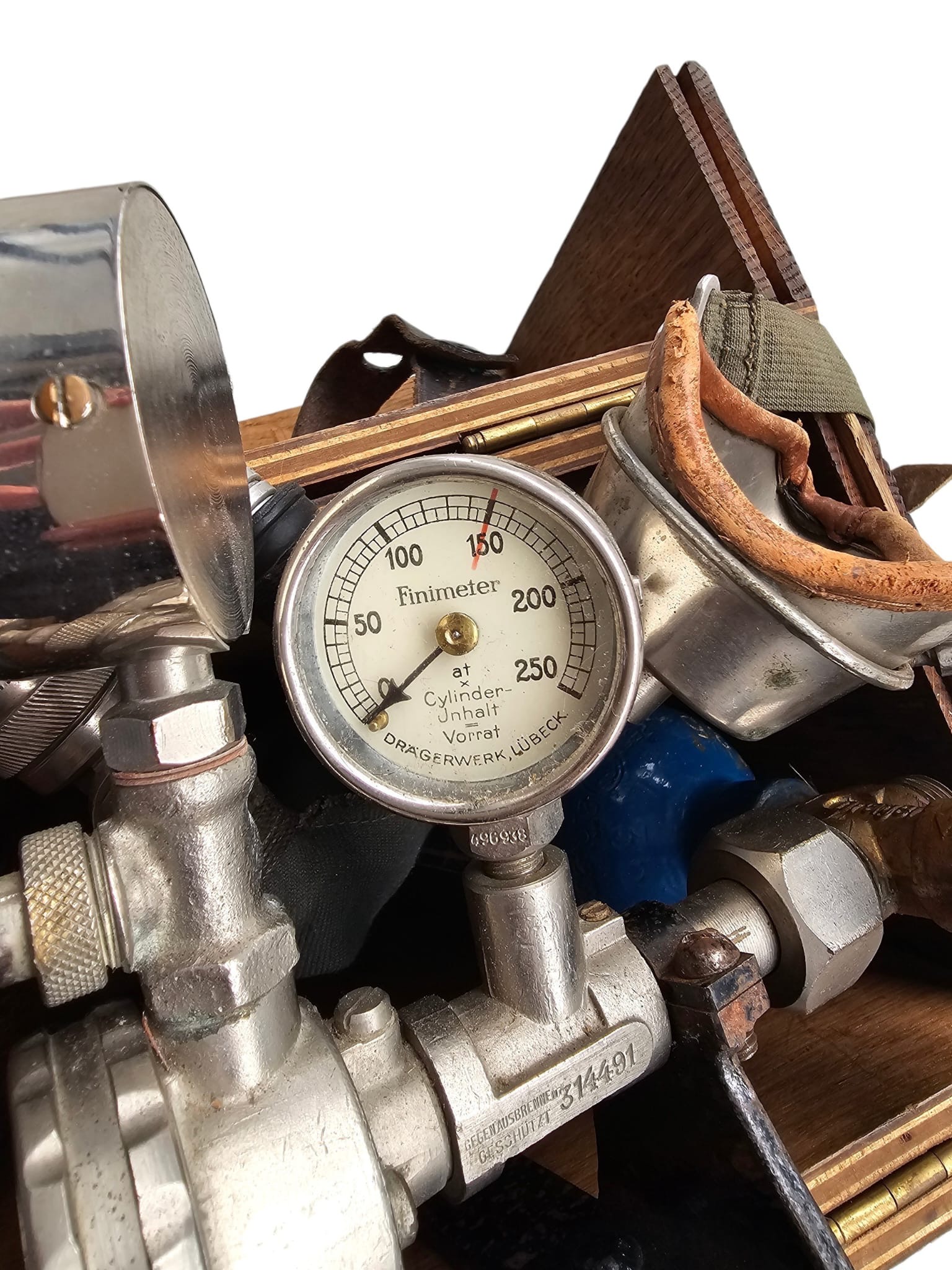 Original WWII Dutch Dräger Pulmotor Oxygen Resuscitation Apparatus Oxygenium Schiedam 1943