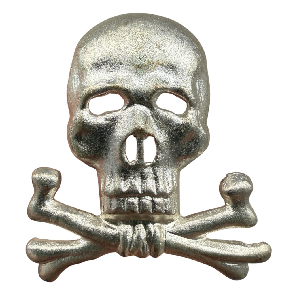 Original WWII German Braunschweiger Totenkopf Skull Visor Cap Tradition Badge
