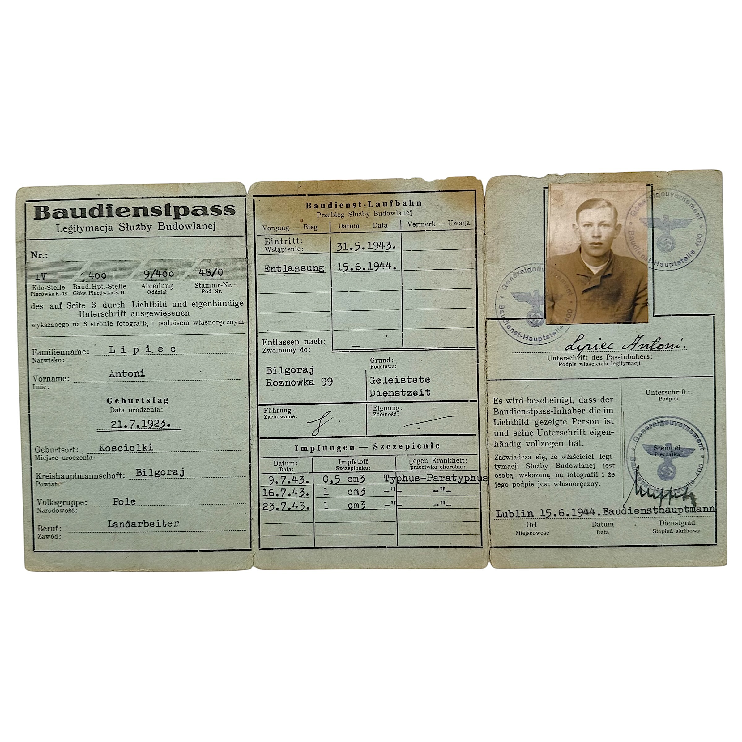 Original WWII German General Government Baudienstpass Antoni Lipiec Bilgoraj 1943-1944 with portrait, Lublin stamps and Abteilung 9/400.